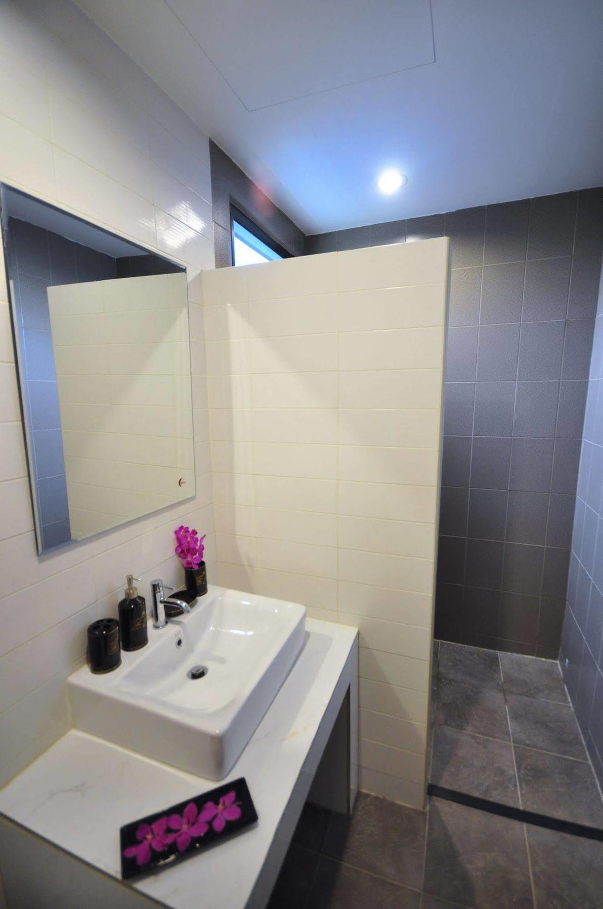 Chiangmai S.P. Hotel Chiang Mai Zewnętrze zdjęcie