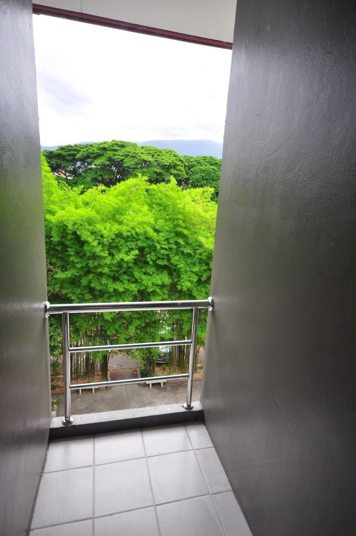 Chiangmai S.P. Hotel Chiang Mai Zewnętrze zdjęcie